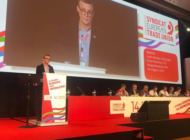 Simon Norrthon talar på Europafackens kongress